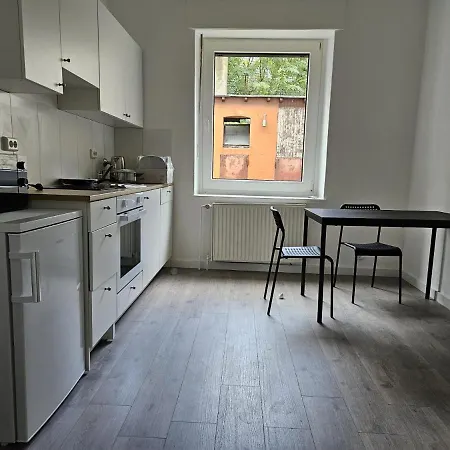 Ideale Fur Geschaftsreisende, Studenten, Monteure In Essen