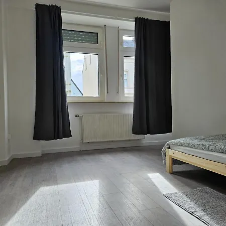 Ideale Fur Geschaftsreisende, Studenten, Monteure In