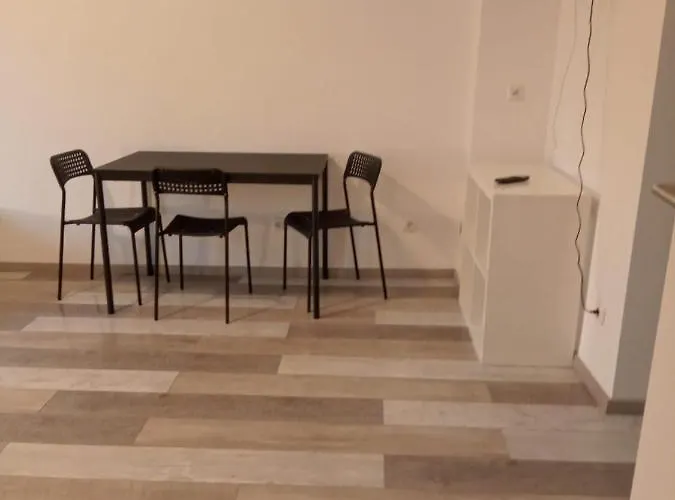 Hotel Ideale Fur Geschaftsreisende, Studenten, Monteure In