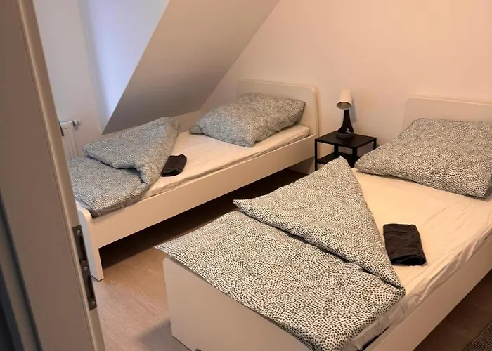 Ideale Fur Geschaftsreisende, Studenten, Monteure In Hotell